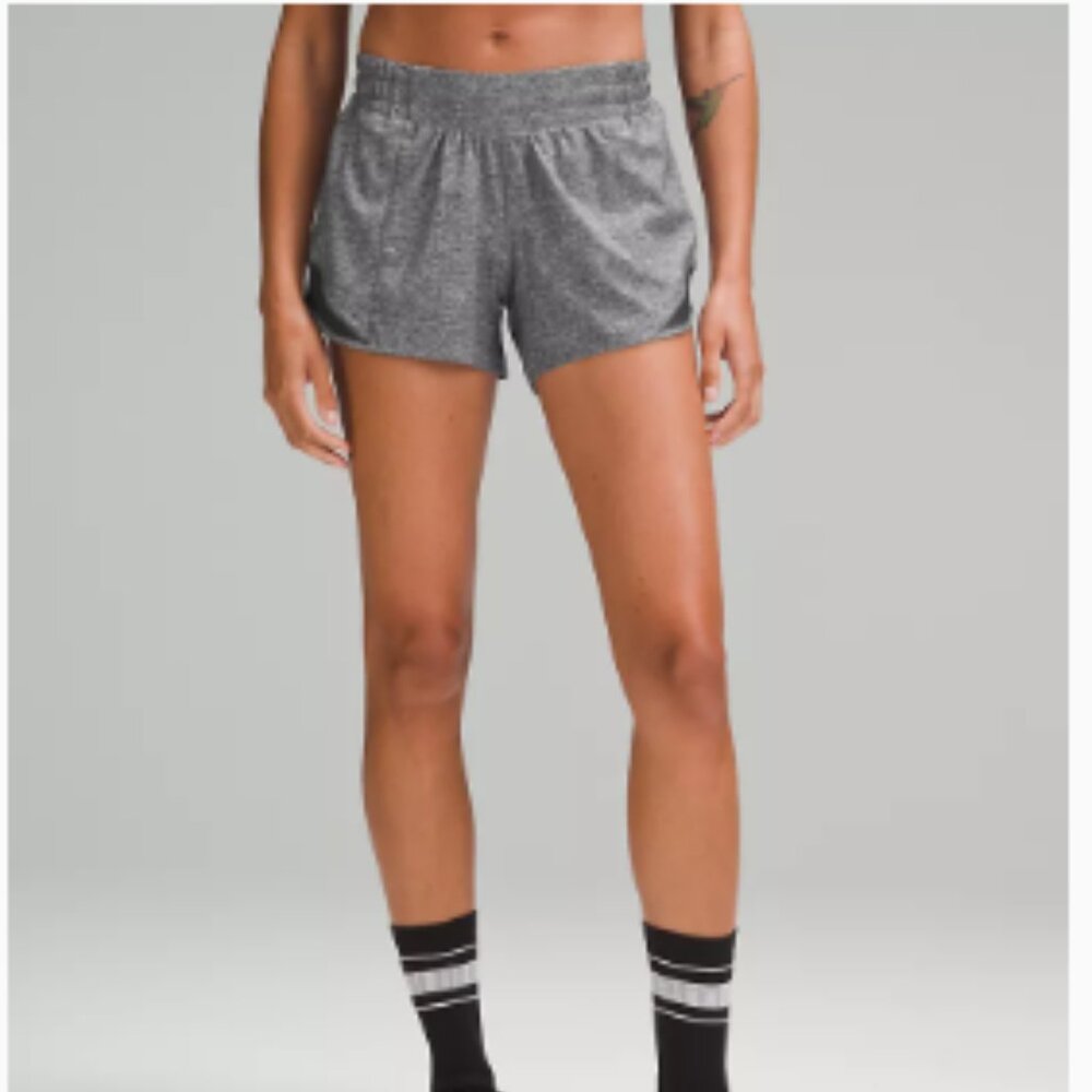 Lululemon Hotty Hot Short 4 inch